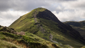 Running-up-that-hillside.jpg
