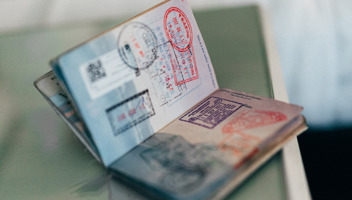 The-India-Young-Professionals-Scheme-Visa_edited.jpg