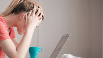 A-stonking-headache-for-pension-funds.jpg