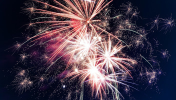 New-Restrictions-on-sale-and-use-of-fireworks-in-Scotland_edited.jpg