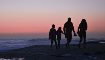 Family-route-and-nationality-during-covid-times-2.jpg