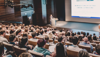Rising-costs-for-international-students-coming-to-the-UK.jpg