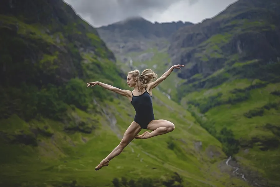 Dancer Country 1 New