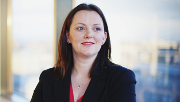 Theresa-Hunt_e.jpg